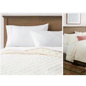 Threshold Ivory Full/Queen  Sherpa & Velvet quilt